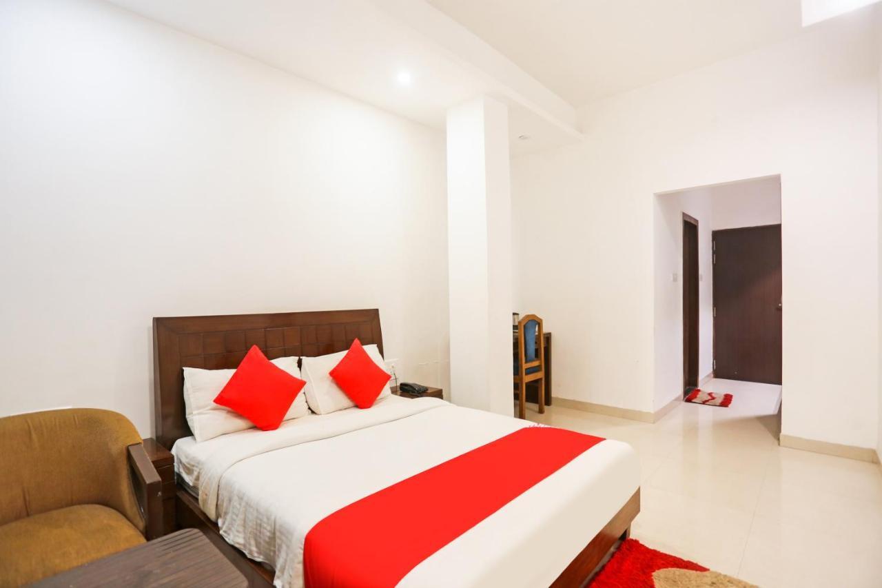 Hotel Zion Inn Varanasi Exterior photo