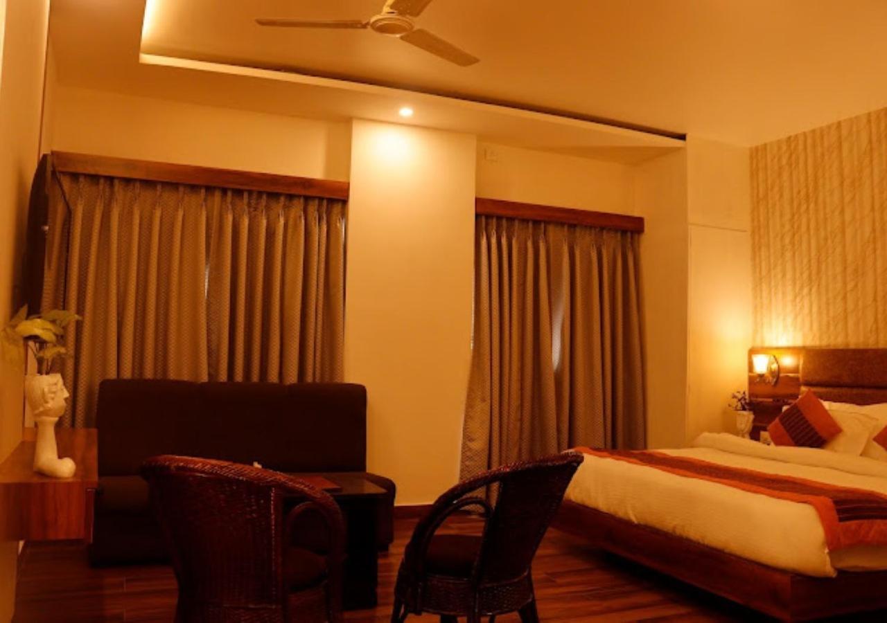 Hotel Zion Inn Varanasi Exterior photo