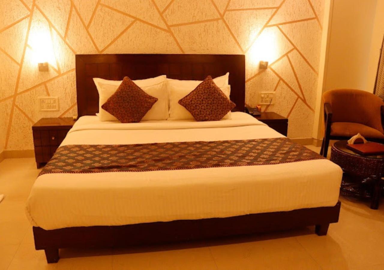 Hotel Zion Inn Varanasi Exterior photo