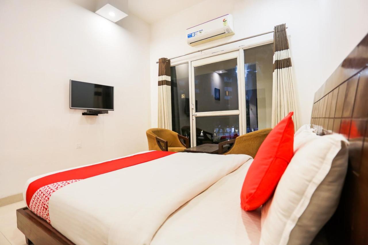 Hotel Zion Inn Varanasi Exterior photo